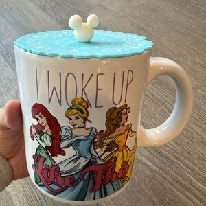 NWT Disney Princesses Mickey Silicone Blue Lid & White  20oz mug